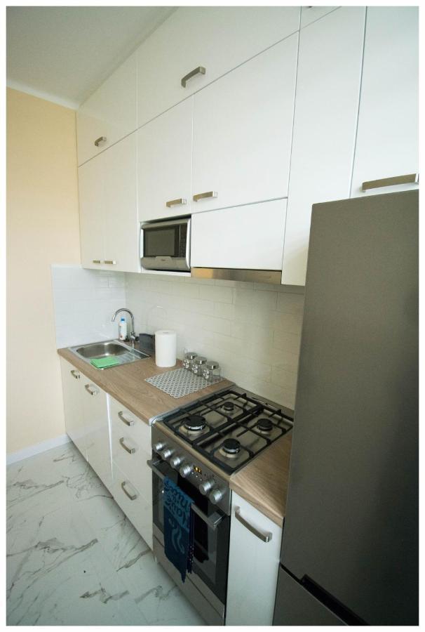 Color 24 Apartament III Stalowa Wola Extérieur photo