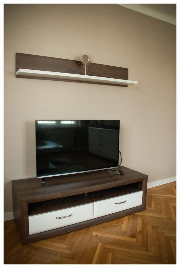 Color 24 Apartament III Stalowa Wola Extérieur photo